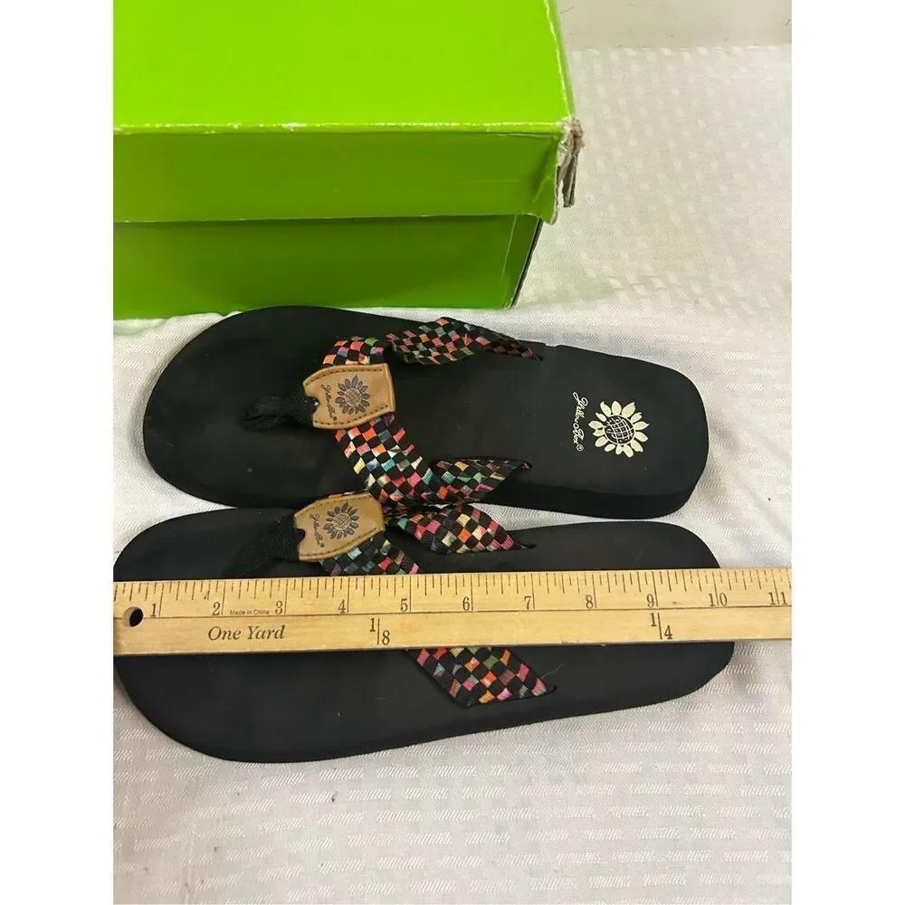 Yellow box flip flops‎ size 9 sandals colorful strap - Picture 3 of 6
